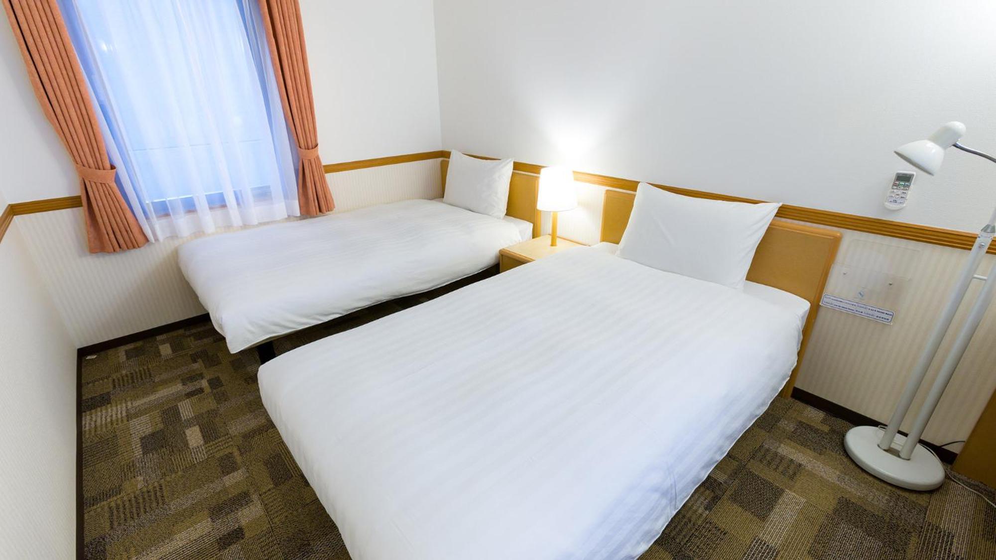Toyoko Inn Fukuyama-Eki Shinkansen Minami-Guchi Room photo